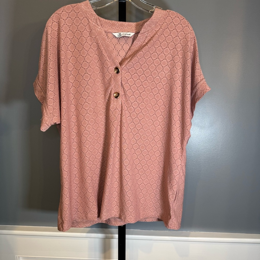 Cupshe Eyelet Knit Henley Top Pink Short Sleeve Boho Casual Small